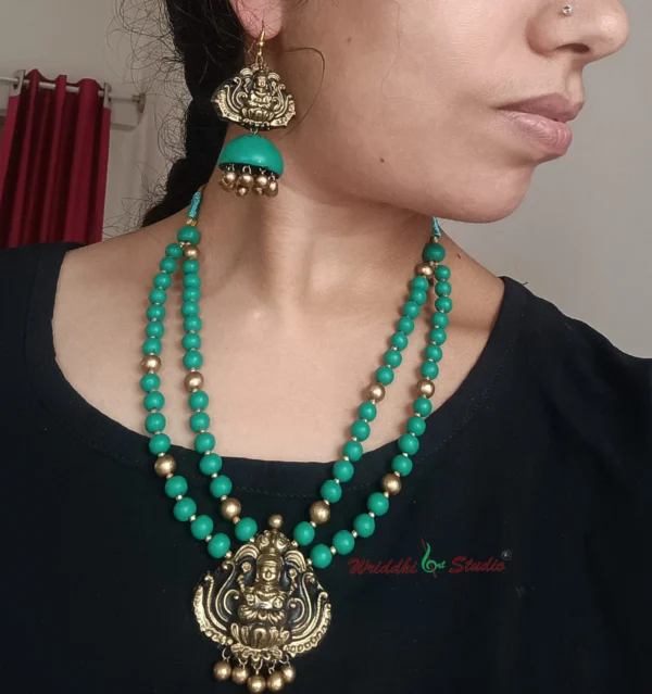 Emerald green terracotta lakshmi jewellery - Image 2